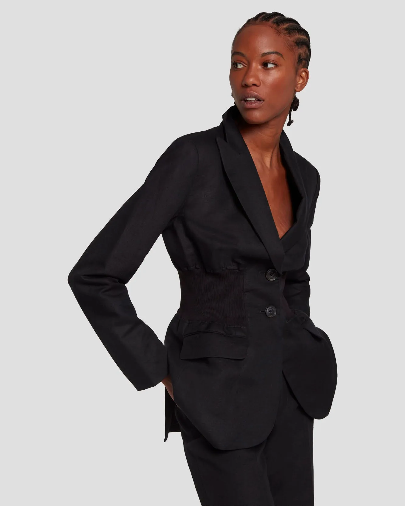 Cinched Waist Linen Blazer in Black
