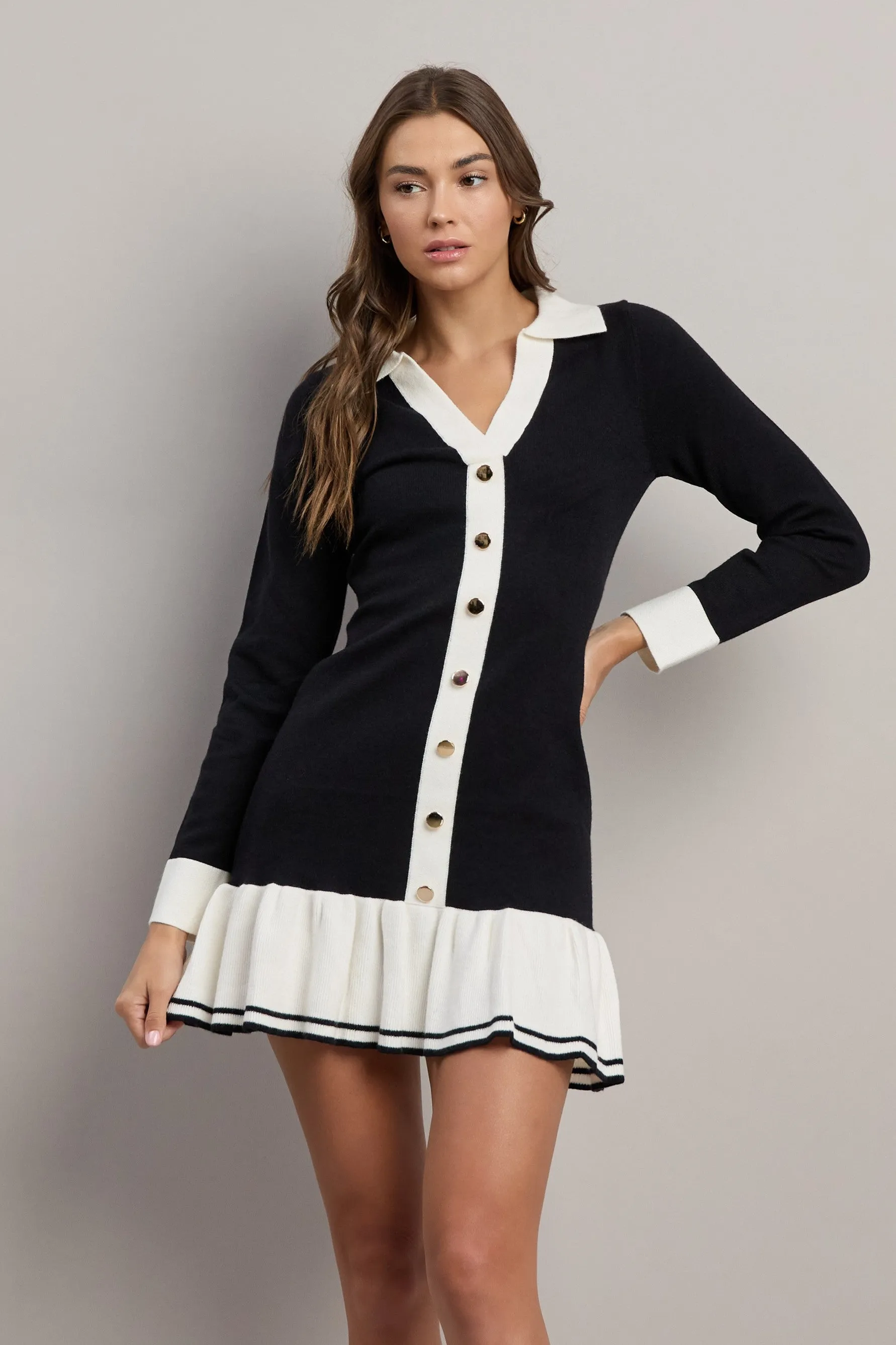 contrast collared ruffle hem dress