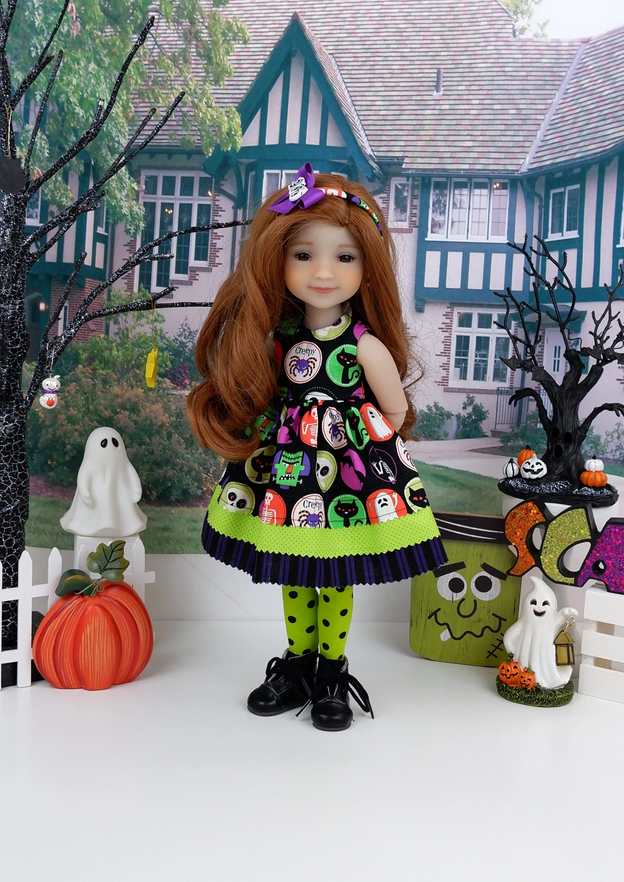 Creep Show - dress with boots for Ruby Red Fashion Friends doll
