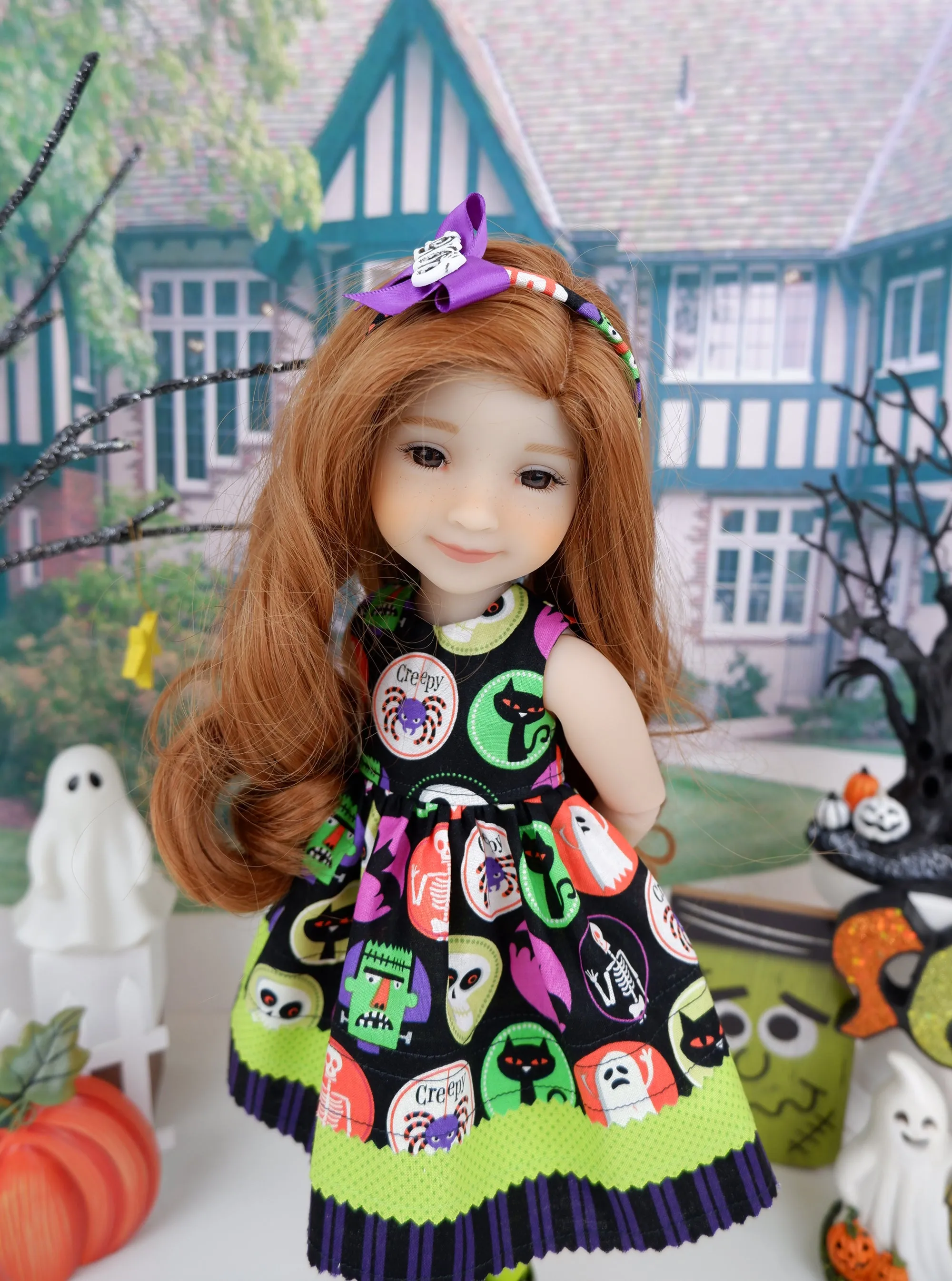 Creep Show - dress with boots for Ruby Red Fashion Friends doll