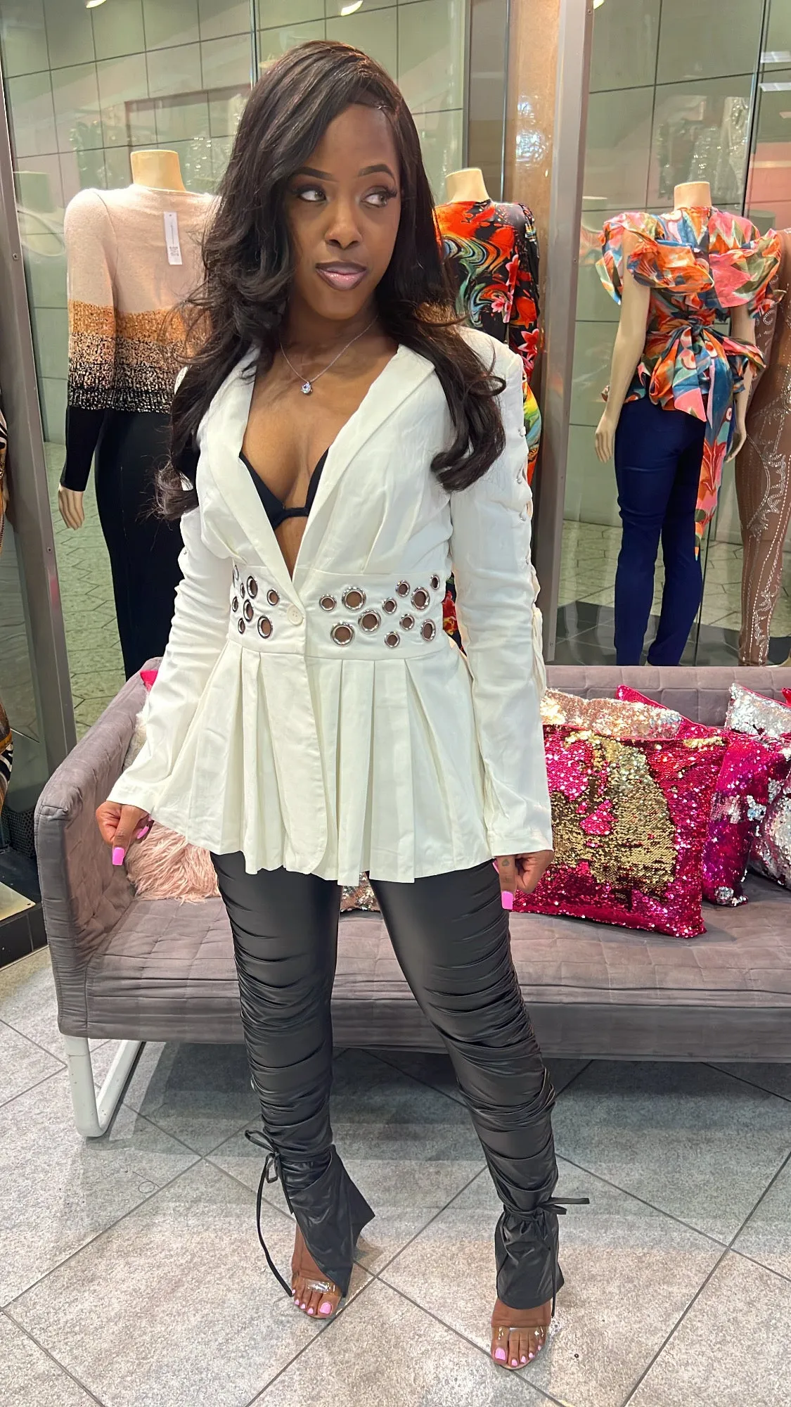 Doll Face Blazer - Off White