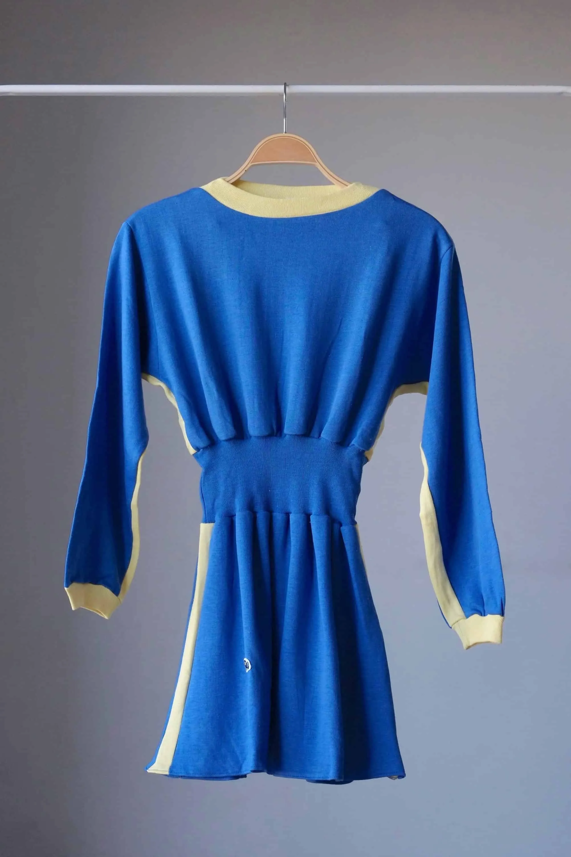 INCOM 80's Sweater Dress