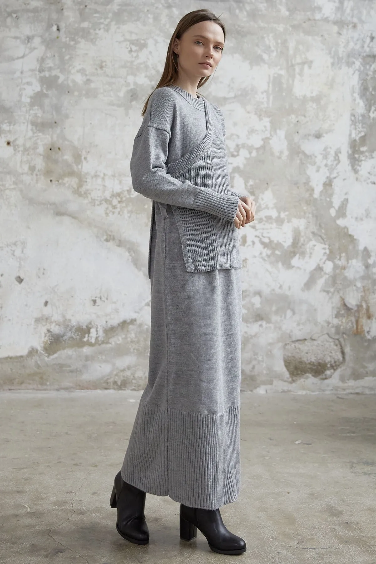 MDS Women Knit Dress with Belted Sweater - Grey - University City