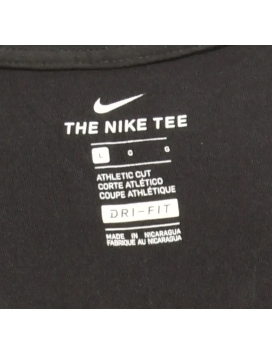 NBA Nike Sports T-shirt - L