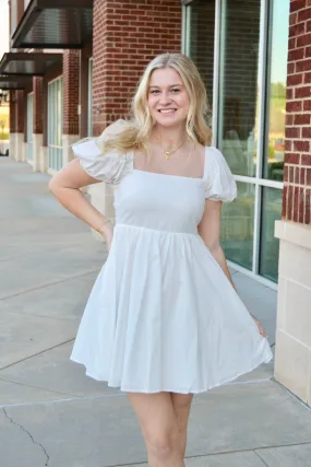 Puff SS tie back dress