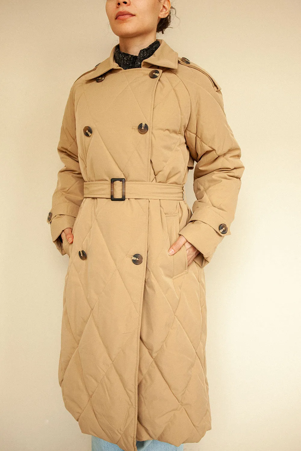 Racono | Beige Quilted Trench Coat