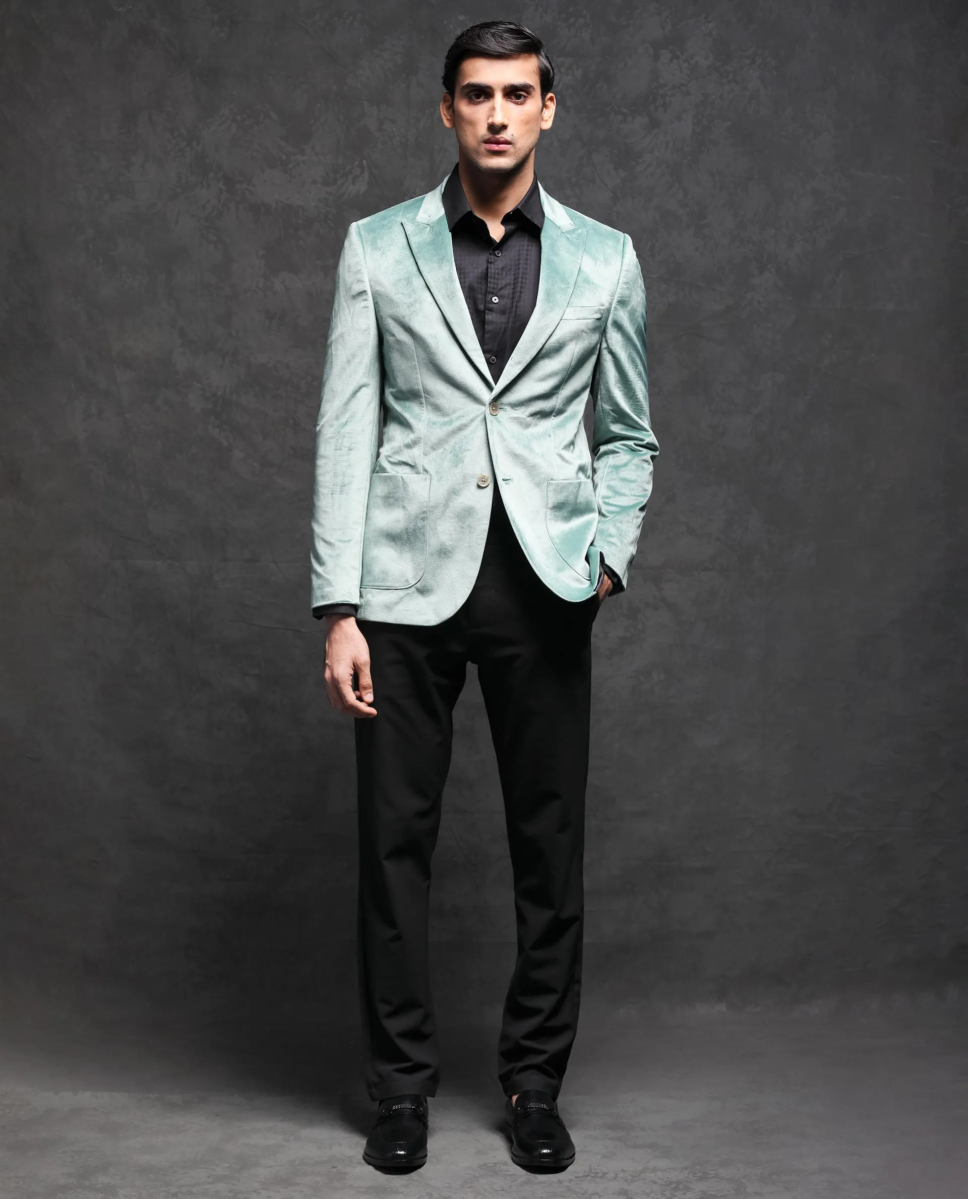 Rare Rabbit Men's Mazey Green Polyester Fabric Peak Lapel Single Breasted Tailored Fit Velvet Blazer