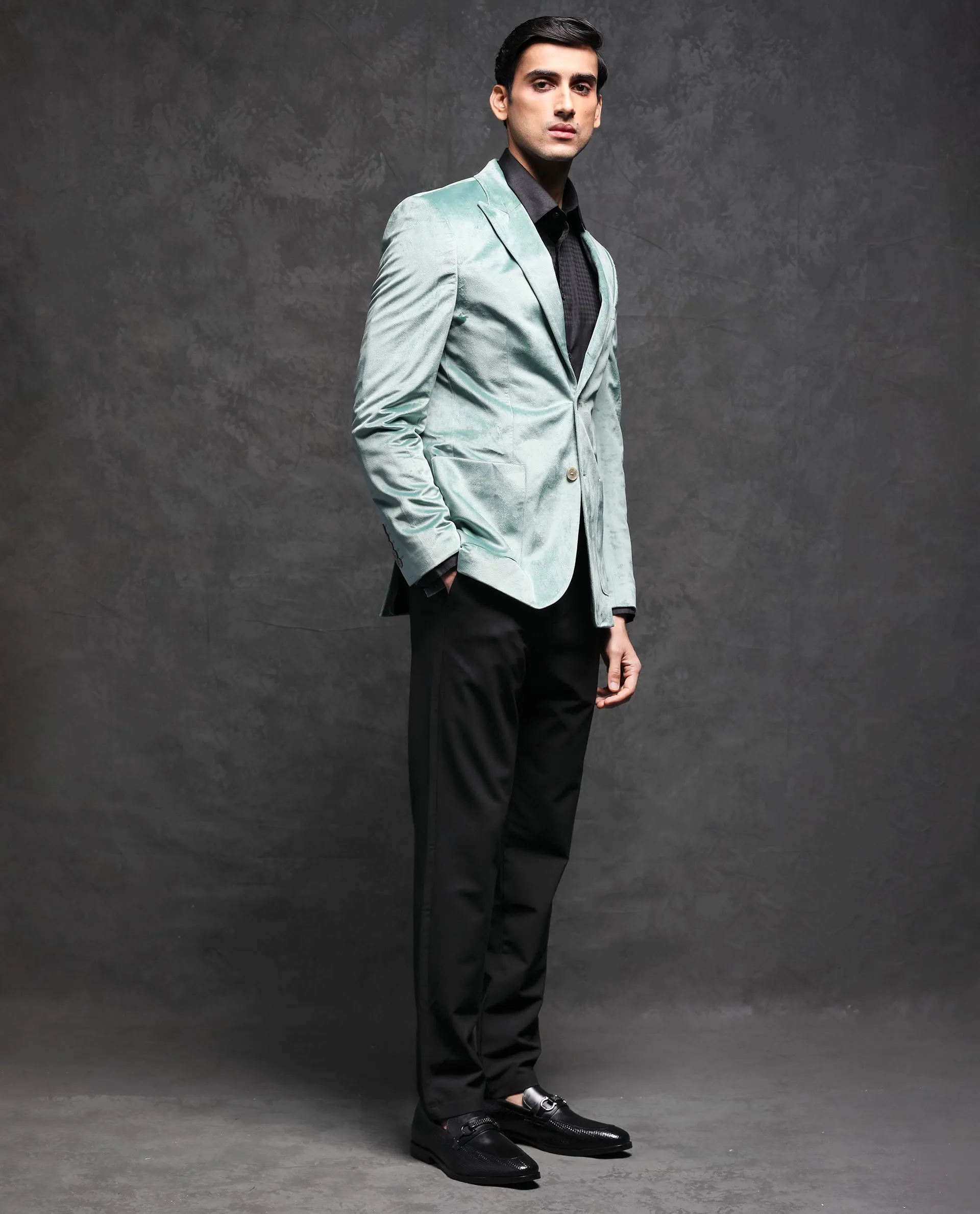Rare Rabbit Men's Mazey Green Polyester Fabric Peak Lapel Single Breasted Tailored Fit Velvet Blazer