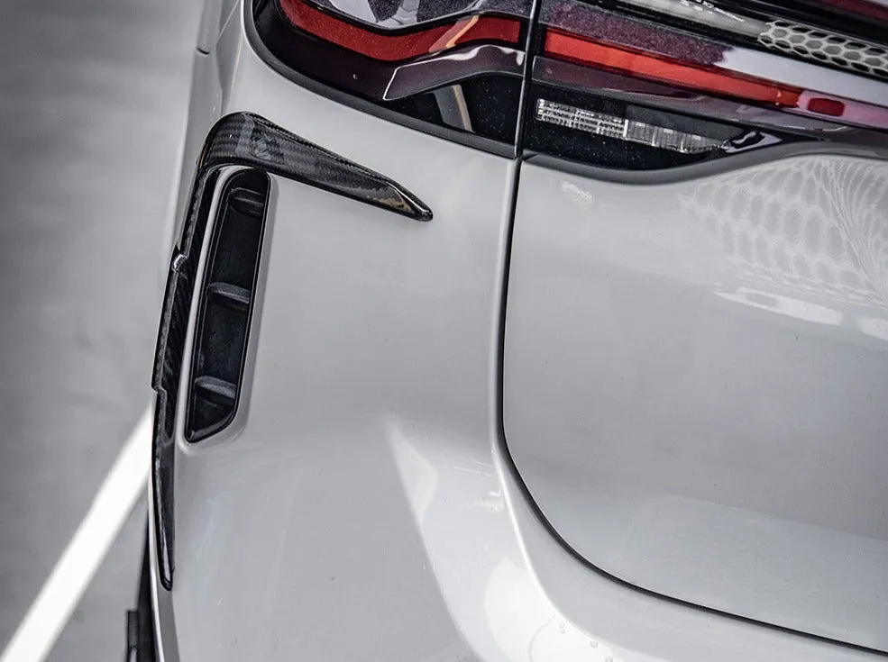 SQ-Aero Carbon Fiber Rear Bumper Reflector Trim Set - G01 X3 LCI