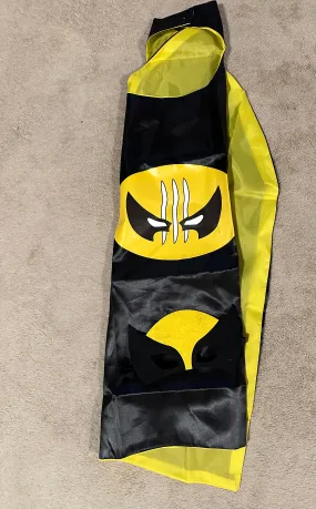Super hero cape & mask  - size Kids Clothing:     4 & 4T