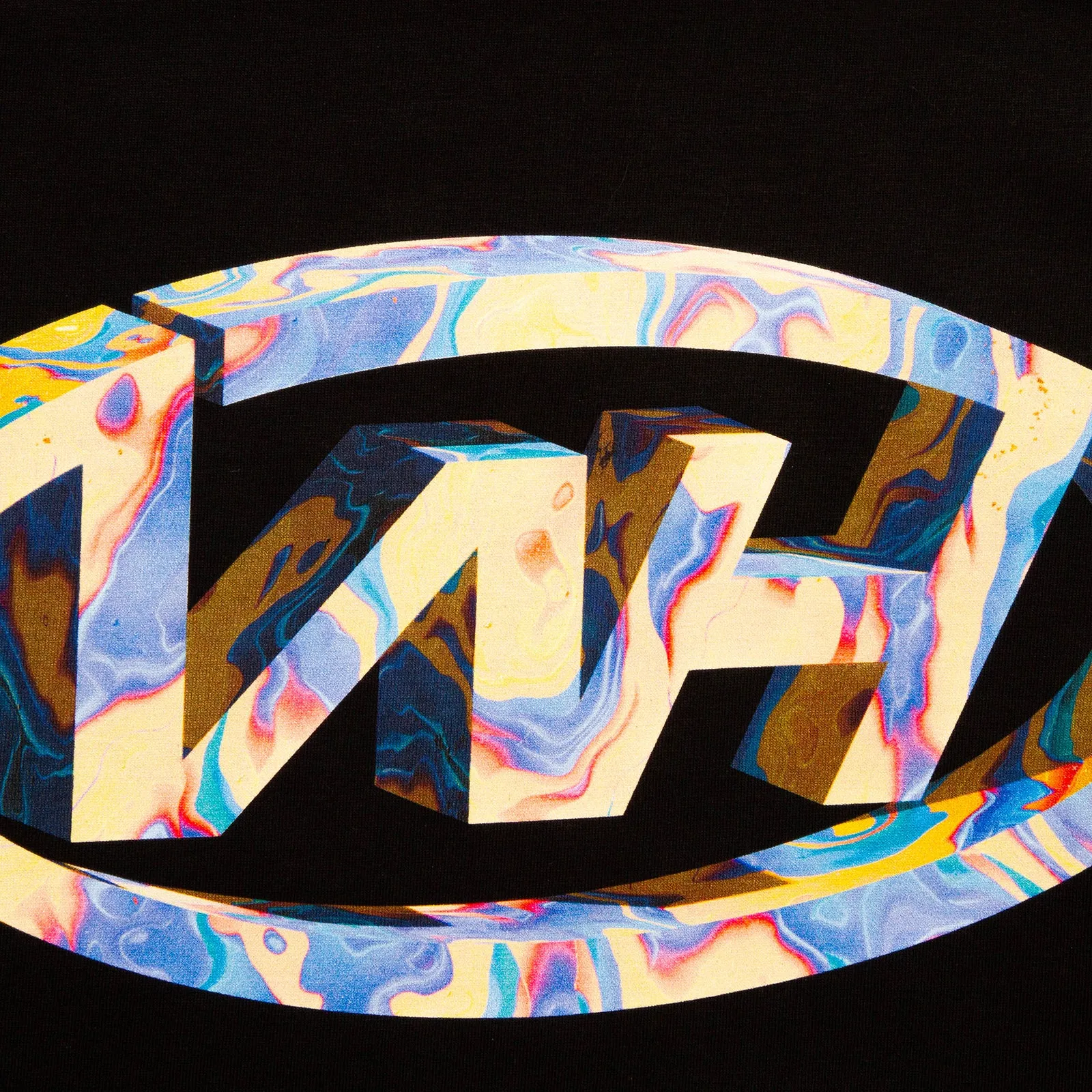 WH Crew Coral Back Print - Tshirt - Black