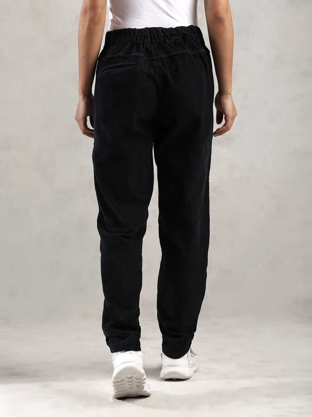 Women Navy Regular Fit Pant